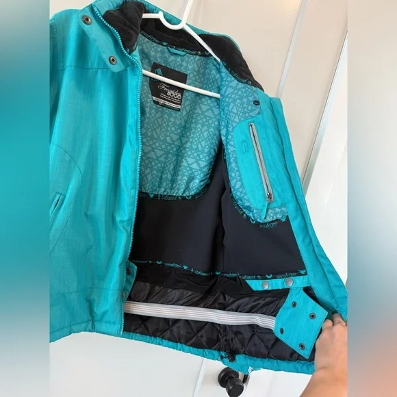 Women’s Liquid Freerider 8000 MM Waterproof Teal Hooded Ski Snowboard Jacket - Picture 3 of 12